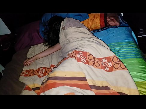 ❤️ Anak tiri berating ibu tiriné enom nalika dheweke turu. ❌ Porno vk ing jv.pornofilmtv.ru ❌️